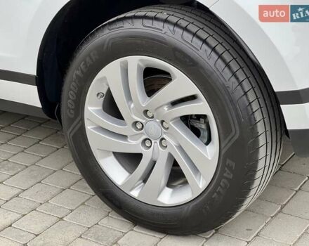 Белый Ленд Ровер Рендж Ровер Эвок, объемом двигателя 2 л и пробегом 40 тыс. км за 30950 $, фото 22 на Automoto.ua