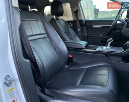 Білий Ленд Ровер Рендж Ровер Евок, об'ємом двигуна 2 л та пробігом 85 тис. км за 29000 $, фото 21 на Automoto.ua