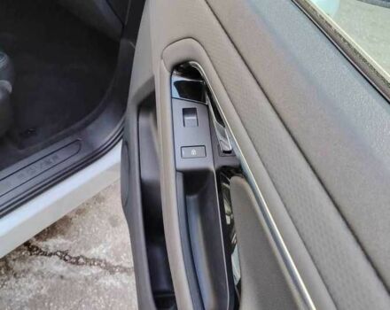 Белый Ленд Ровер Рендж Ровер Эвок, объемом двигателя 2 л и пробегом 45 тыс. км за 20000 $, фото 16 на Automoto.ua