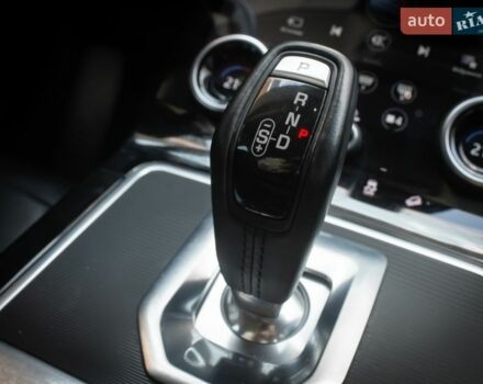 Белый Ленд Ровер Рендж Ровер Эвок, объемом двигателя 2 л и пробегом 88 тыс. км за 28000 $, фото 29 на Automoto.ua