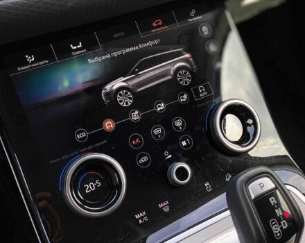 Белый Ленд Ровер Рендж Ровер Эвок, объемом двигателя 2 л и пробегом 55 тыс. км за 38490 $, фото 21 на Automoto.ua