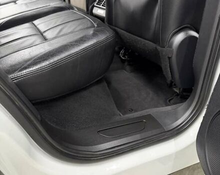 Білий Ленд Ровер Рендж Ровер Евок, об'ємом двигуна 2 л та пробігом 59 тис. км за 25999 $, фото 37 на Automoto.ua