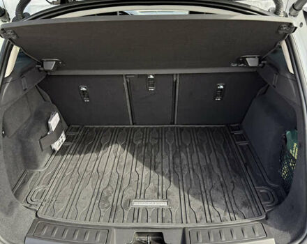 Белый Ленд Ровер Рендж Ровер Эвок, объемом двигателя 2 л и пробегом 86 тыс. км за 33000 $, фото 13 на Automoto.ua