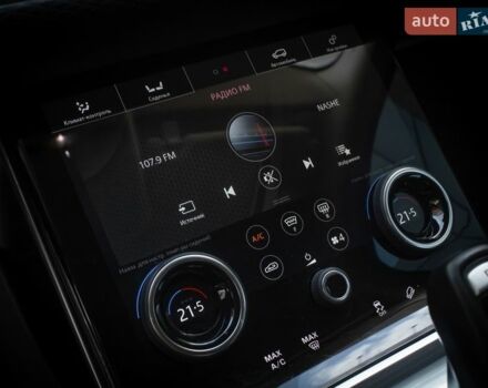 Белый Ленд Ровер Рендж Ровер Эвок, объемом двигателя 2 л и пробегом 88 тыс. км за 28000 $, фото 25 на Automoto.ua