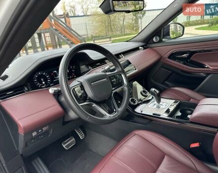 Ленд Ровер Рендж Ровер Эвок 2021 в Киеве на Automoto.ua Белый Ленд Ровер Рендж Ровер Эвок, объемом двигателя 2 л и пробегом 41 тыс. км за 48777 $, фото 16 на Automoto.ua