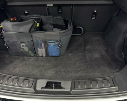 Білий Ленд Ровер Рендж Ровер Евок, об'ємом двигуна 2 л та пробігом 37 тис. км за 46000 $, фото 23 на Automoto.ua