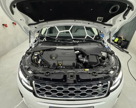 Білий Ленд Ровер Рендж Ровер Евок, об'ємом двигуна 2 л та пробігом 37 тис. км за 46000 $, фото 4 на Automoto.ua