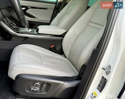 Білий Ленд Ровер Рендж Ровер Евок, об'ємом двигуна 2 л та пробігом 72 тис. км за 41500 $, фото 19 на Automoto.ua