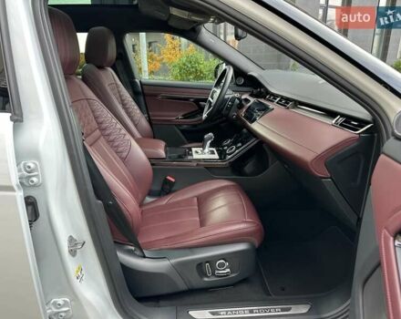 Ленд Ровер Рендж Ровер Эвок 2021 в Киеве на Automoto.ua Белый Ленд Ровер Рендж Ровер Эвок, объемом двигателя 2 л и пробегом 41 тыс. км за 48777 $, фото 22 на Automoto.ua