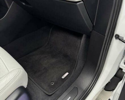 Білий Ленд Ровер Рендж Ровер Евок, об'ємом двигуна 2 л та пробігом 37 тис. км за 46000 $, фото 11 на Automoto.ua