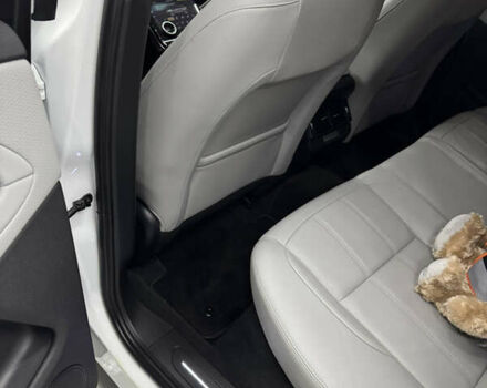 Білий Ленд Ровер Рендж Ровер Евок, об'ємом двигуна 2 л та пробігом 37 тис. км за 46000 $, фото 24 на Automoto.ua