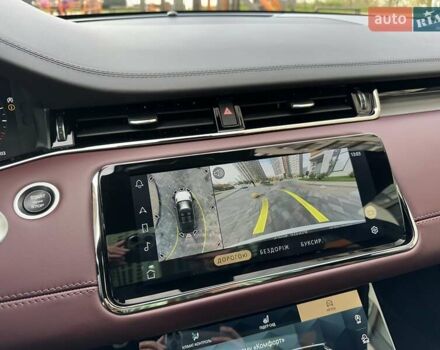 Ленд Ровер Рендж Ровер Эвок 2021 в Киеве на Automoto.ua Белый Ленд Ровер Рендж Ровер Эвок, объемом двигателя 2 л и пробегом 41 тыс. км за 48777 $, фото 29 на Automoto.ua