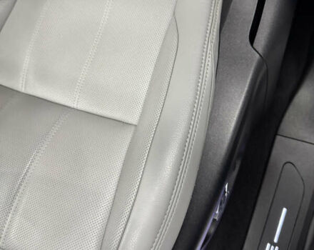 Білий Ленд Ровер Рендж Ровер Евок, об'ємом двигуна 2 л та пробігом 37 тис. км за 46000 $, фото 34 на Automoto.ua