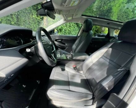 Ленд Ровер Рендж Ровер Эвок 2021 в Киеве на Automoto.ua Белый Ленд Ровер Рендж Ровер Эвок, объемом двигателя 2 л и пробегом 24 тыс. км за 17900 $, фото 7 на Automoto.ua