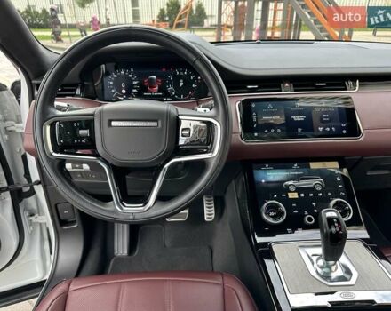 Ленд Ровер Рендж Ровер Эвок 2021 в Киеве на Automoto.ua Белый Ленд Ровер Рендж Ровер Эвок, объемом двигателя 2 л и пробегом 41 тыс. км за 48777 $, фото 27 на Automoto.ua