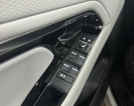 Білий Ленд Ровер Рендж Ровер Евок, об'ємом двигуна 2 л та пробігом 77 тис. км за 40900 $, фото 19 на Automoto.ua