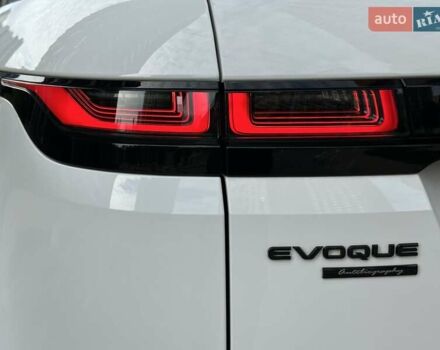 Ленд Ровер Рендж Ровер Эвок 2021 в Киеве на Automoto.ua Белый Ленд Ровер Рендж Ровер Эвок, объемом двигателя 2 л и пробегом 41 тыс. км за 48777 $, фото 38 на Automoto.ua