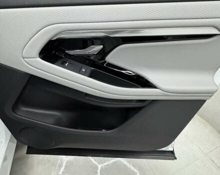 Білий Ленд Ровер Рендж Ровер Евок, об'ємом двигуна 2 л та пробігом 37 тис. км за 46000 $, фото 6 на Automoto.ua