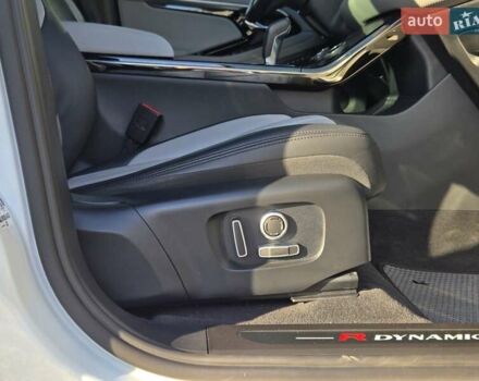 Белый Ленд Ровер Рендж Ровер Эвок, объемом двигателя 2 л и пробегом 34 тыс. км за 48900 $, фото 13 на Automoto.ua