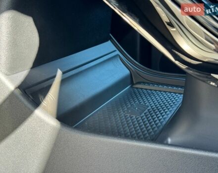 Белый Ленд Ровер Рендж Ровер Эвок, объемом двигателя 2 л и пробегом 21 тыс. км за 41999 $, фото 35 на Automoto.ua