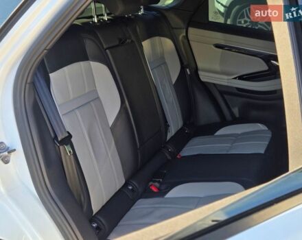 Білий Ленд Ровер Рендж Ровер Евок, об'ємом двигуна 2 л та пробігом 37 тис. км за 44900 $, фото 21 на Automoto.ua