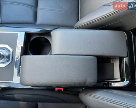 Белый Ленд Ровер Рендж Ровер Эвок, объемом двигателя 2 л и пробегом 21 тыс. км за 41999 $, фото 32 на Automoto.ua