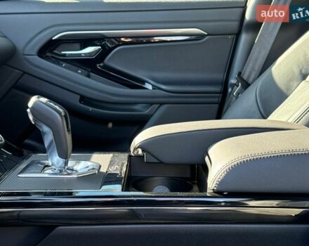 Белый Ленд Ровер Рендж Ровер Эвок, объемом двигателя 2 л и пробегом 21 тыс. км за 41999 $, фото 63 на Automoto.ua