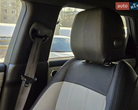 Белый Ленд Ровер Рендж Ровер Эвок, объемом двигателя 2 л и пробегом 34 тыс. км за 48900 $, фото 31 на Automoto.ua