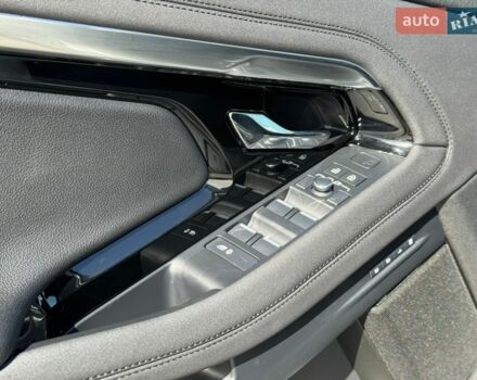 Белый Ленд Ровер Рендж Ровер Эвок, объемом двигателя 2 л и пробегом 21 тыс. км за 41999 $, фото 23 на Automoto.ua