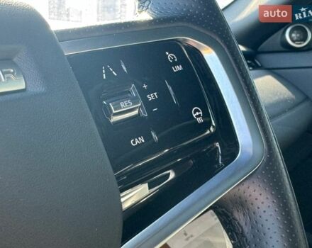 Белый Ленд Ровер Рендж Ровер Эвок, объемом двигателя 2 л и пробегом 21 тыс. км за 41999 $, фото 68 на Automoto.ua