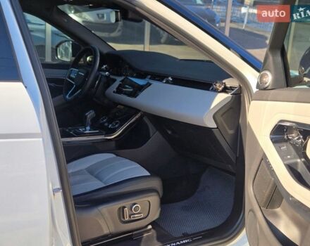 Білий Ленд Ровер Рендж Ровер Евок, об'ємом двигуна 2 л та пробігом 37 тис. км за 44900 $, фото 22 на Automoto.ua