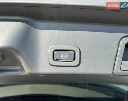 Белый Ленд Ровер Рендж Ровер Эвок, объемом двигателя 2 л и пробегом 21 тыс. км за 41999 $, фото 20 на Automoto.ua