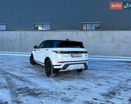 Белый Ленд Ровер Рендж Ровер Эвок, объемом двигателя 2 л и пробегом 38 тыс. км за 55000 $, фото 3 на Automoto.ua