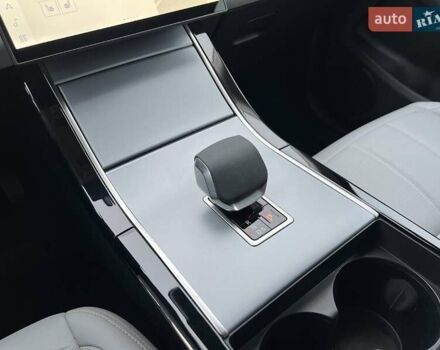 Белый Ленд Ровер Рендж Ровер Эвок, объемом двигателя 2 л и пробегом 33 тыс. км за 48900 $, фото 21 на Automoto.ua