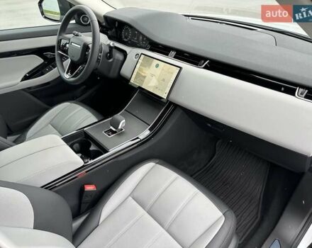 Белый Ленд Ровер Рендж Ровер Эвок, объемом двигателя 2 л и пробегом 10 тыс. км за 62900 $, фото 28 на Automoto.ua