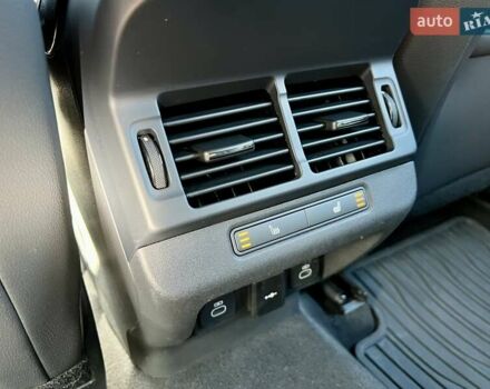 Белый Ленд Ровер Рендж Ровер Эвок, объемом двигателя 2 л и пробегом 13 тыс. км за 56900 $, фото 34 на Automoto.ua