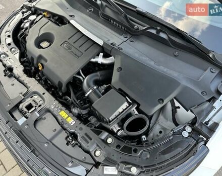 Білий Ленд Ровер Рендж Ровер Евок, об'ємом двигуна 2 л та пробігом 9 тис. км за 59900 $, фото 32 на Automoto.ua