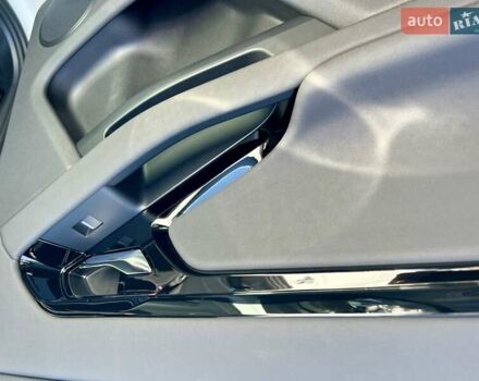 Білий Ленд Ровер Рендж Ровер Евок, об'ємом двигуна 2 л та пробігом 13 тис. км за 55900 $, фото 30 на Automoto.ua