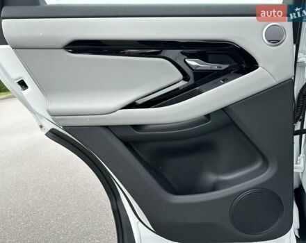 Белый Ленд Ровер Рендж Ровер Эвок, объемом двигателя 2 л и пробегом 10 тыс. км за 62900 $, фото 19 на Automoto.ua