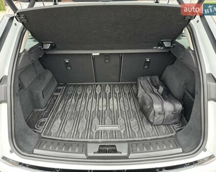 Белый Ленд Ровер Рендж Ровер Эвок, объемом двигателя 2 л и пробегом 7 тыс. км за 59900 $, фото 31 на Automoto.ua