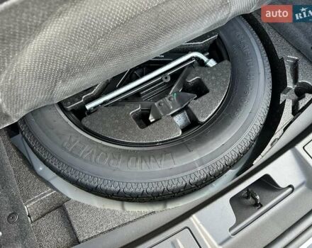 Білий Ленд Ровер Рендж Ровер Евок, об'ємом двигуна 2 л та пробігом 9 тис. км за 59900 $, фото 31 на Automoto.ua