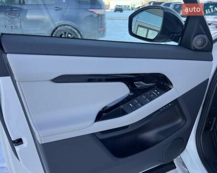 Белый Ленд Ровер Рендж Ровер Эвок, объемом двигателя 2 л и пробегом 12 тыс. км за 58407 $, фото 10 на Automoto.ua