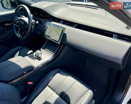 Белый Ленд Ровер Рендж Ровер Эвок, объемом двигателя 2 л и пробегом 13 тыс. км за 56900 $, фото 57 на Automoto.ua