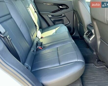 Белый Ленд Ровер Рендж Ровер Эвок, объемом двигателя 2 л и пробегом 13 тыс. км за 56900 $, фото 45 на Automoto.ua