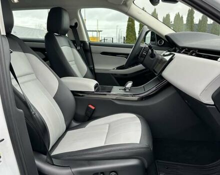 Белый Ленд Ровер Рендж Ровер Эвок, объемом двигателя 2 л и пробегом 10 тыс. км за 62900 $, фото 30 на Automoto.ua