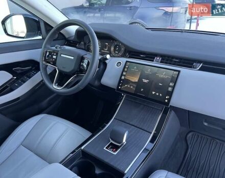 Белый Ленд Ровер Рендж Ровер Эвок, объемом двигателя 2 л и пробегом 12 тыс. км за 58407 $, фото 27 на Automoto.ua