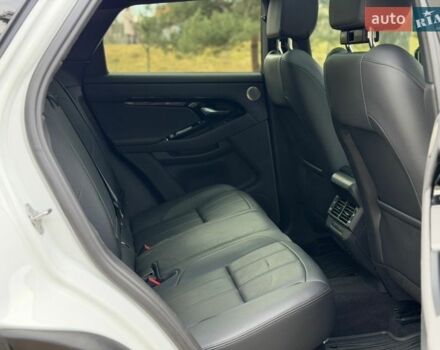 Білий Ленд Ровер Рендж Ровер Евок, об'ємом двигуна 2 л та пробігом 18 тис. км за 53000 $, фото 49 на Automoto.ua