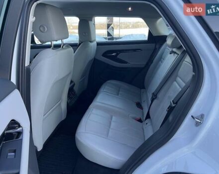 Белый Ленд Ровер Рендж Ровер Эвок, объемом двигателя 2 л и пробегом 12 тыс. км за 58407 $, фото 21 на Automoto.ua