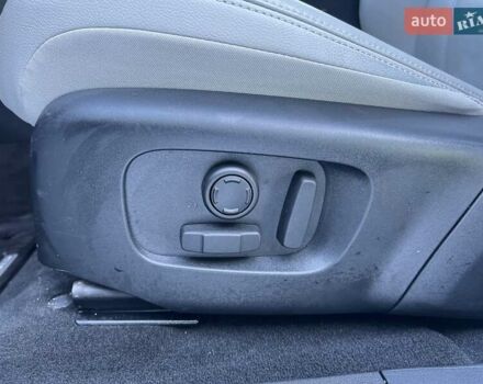 Белый Ленд Ровер Рендж Ровер Эвок, объемом двигателя 2 л и пробегом 12 тыс. км за 58407 $, фото 12 на Automoto.ua