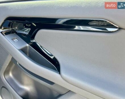 Белый Ленд Ровер Рендж Ровер Эвок, объемом двигателя 2 л и пробегом 13 тыс. км за 56900 $, фото 44 на Automoto.ua